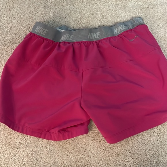 Pink Nike shorts - Picture 2 of 3